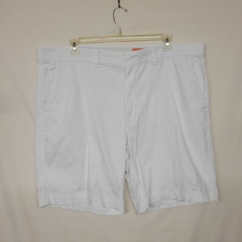 St Johns Bay Size 44 Men's Cargo Shorts White Comfort Stretch Waistband